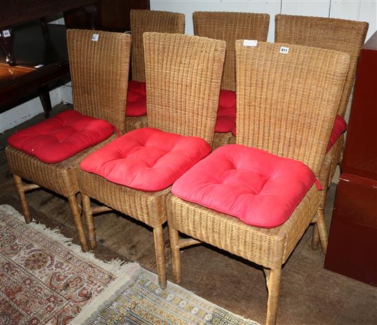 6 wicker chairs & pads